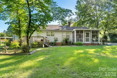 1404 Berry Street, Wadesboro, NC 28170 - Photo 6