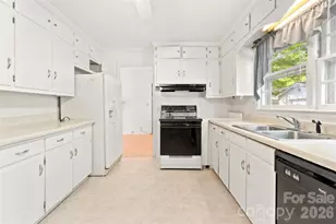 1404 Berry St, Wadesboro, NC 28170 - Photo 24