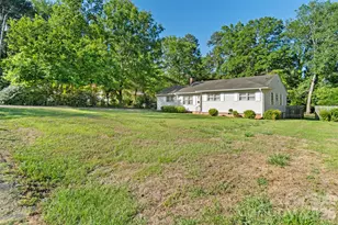 1404 Berry St, Wadesboro, NC 28170 - Photo 4