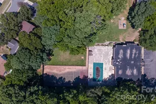 330 Orchard Trace Ln, Charlotte, NC 28213 - Photo 28