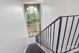330 Orchard Trace Ln, Charlotte, NC 28213 - Photo 22