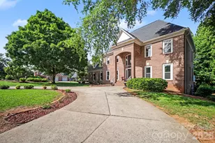 232 40th Ave Dr NW, Hickory, NC 28601 - Photo 2