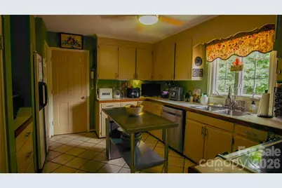 204 Old Stagecoach Road, Lawndale, NC 28090 - Photo 18