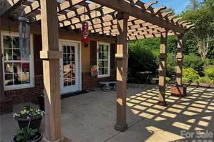 204 Old Stage Coach Rd, Lawndale, NC 28090 - Photo 2