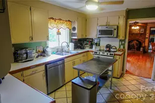 204 Old Stage Coach Rd, Lawndale, NC 28090 - Photo 16