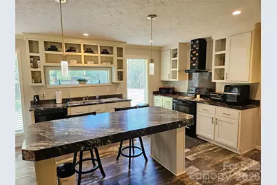3520 Pea Ridge Road, Morganton, NC 28655 - Photo 8
