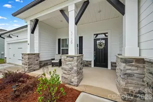 3129 Gavin Ln, Harrisburg, NC 28075 - Photo 4