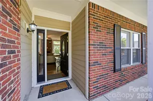 1814 Golden Heights Ct, Charlotte, NC 28214 - Photo 12