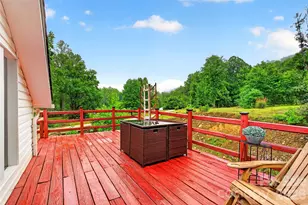227 Locust Cove Rd, Marion, NC 28752 - Photo 26