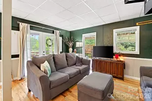 227 Locust Cove Rd, Marion, NC 28752 - Photo 6