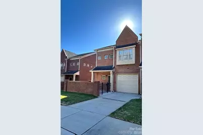 4670 Dabney Vigor Drive, Charlotte, NC 28209 - Photo 2