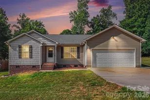 150 Swann Xing Ln, Statesville, NC 28625 - Photo 1