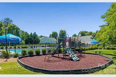 714 Rocky Grove Glen, York, SC 29745 - Photo 8