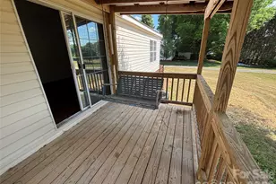 559 School Dr, Taylorsville, NC 28681 - Photo 18