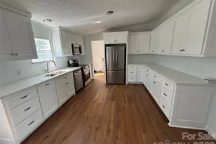 559 School Dr, Taylorsville, NC 28681 - Photo 2