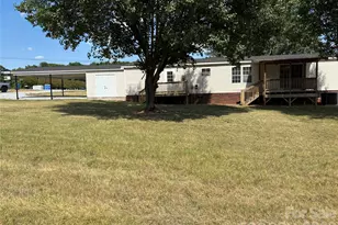 559 School Dr, Taylorsville, NC 28681 - Photo 40