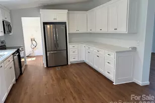 559 School Dr, Taylorsville, NC 28681 - Photo 6