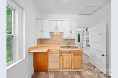 9 Ivy Street, Burnsville, NC 28714 - Photo 12
