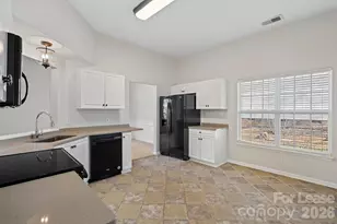 107 Canopy Ct, Mooresville, NC 28115 - Photo 8