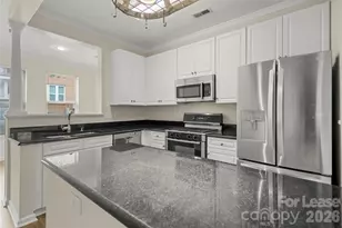 567 E 9th St, Charlotte, NC 28202 - Photo 14