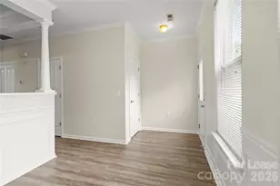 567 E 9th St, Charlotte, NC 28202 - Photo 18