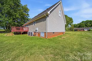 313 Sunrise Cir, Shelby, NC 28150 - Photo 40