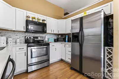 13908 McGloughlin Way Court, Charlotte, NC 28273 - Photo 12