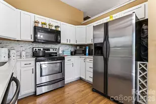 13908 McGloughlin Way Ct, Charlotte, NC 28273 - Photo 12