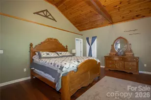 84 Sheets Farm Rd, Bakersville, NC 28705 - Photo 34