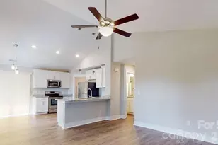 911 N Boyce St, Gastonia, NC 28052 - Photo 4