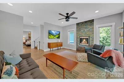 8 Birdhouse Row, Asheville, NC 28801 - Photo 34