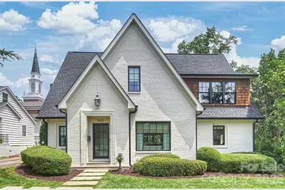 2421 Hassell Place, Charlotte, NC 28209 - Photo 2