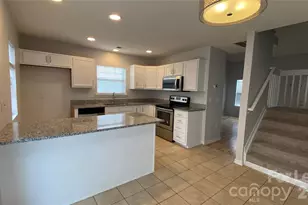 12131 Bottlebrush Pl, Charlotte, NC 28277 - Photo 4
