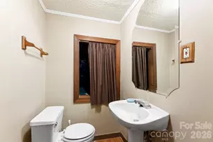 602 E Lee Ave, Bessemer City, NC 28016 - Photo 18