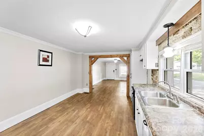 602 E Lee Avenue, Bessemer City, NC 28016 - Photo 14