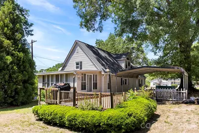 602 E Lee Avenue, Bessemer City, NC 28016 - Photo 26
