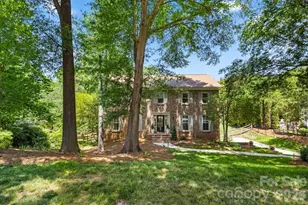 7814 Bradenton Dr, Charlotte, NC 28210 - Photo 2