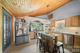 4606 Hemphill Rd, Waynesville, NC 28785 - Photo 6