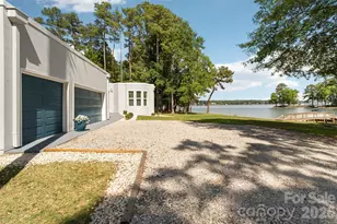 3911 Sandy Pt Dr, York, SC 29745 - Photo 4