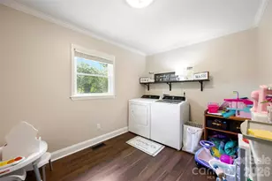 2109 Hollandale Dr, Gastonia, NC 28054 - Photo 14