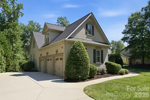 11710 Egrets Point Drive, Charlotte, NC 28278 - Photo 6