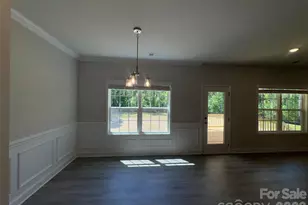 1606 Autumn Ln, York, SC 29745 - Photo 10