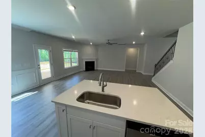 1606 Autumn Lane #114, York, SC 29745 - Photo 8