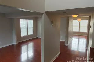 1901 Misty Vale Rd, Charlotte, NC 28214 - Photo 6