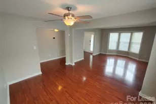 1901 Misty Vale Rd, Charlotte, NC 28214 - Photo 8