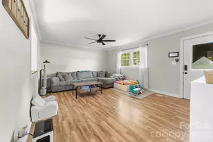 402 Wooddale Dr, Dallas, NC 28034 - Photo 12