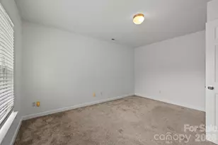 6618 Wicked Oak Ln, Charlotte, NC 28216 - Photo 20