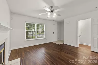 6618 Wicked Oak Lane, Charlotte, NC 28216 - Photo 6