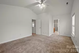 6618 Wicked Oak Ln, Charlotte, NC 28216 - Photo 14