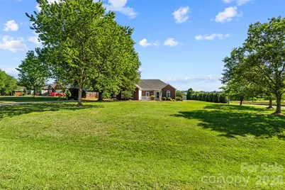 1611 Bradley Drive, Monroe, NC 28112 - Photo 2